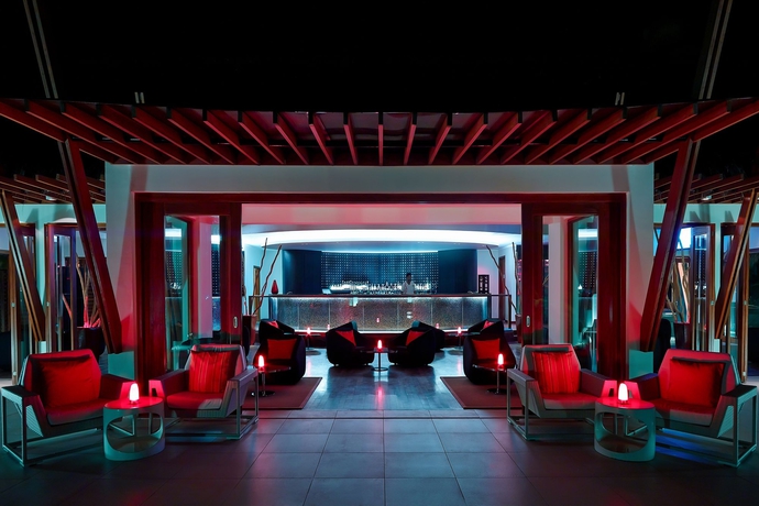 Imagen de los interiores del Hotel Niyama Private Islands Maldives. Foto 10