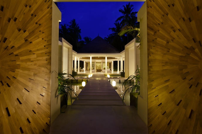 Imagen de la piscina del Hotel Niyama Private Islands Maldives. Foto 13