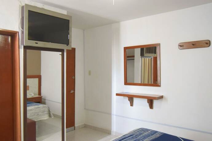Imagen de la habitación del Hotel Niza Palace. Foto 15