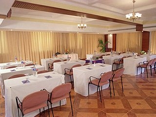 Imagen de los interiores del Hotel Nizmar Resort. Foto 6