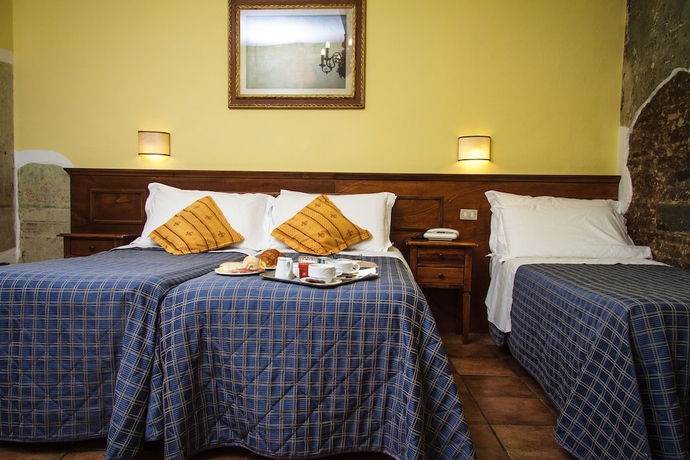 Imagen de la habitación del Hotel Nizza, Florencia. Foto 12