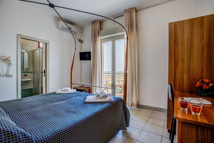 Imagen de la habitación del Hotel Nizza, Riccione. Foto 8