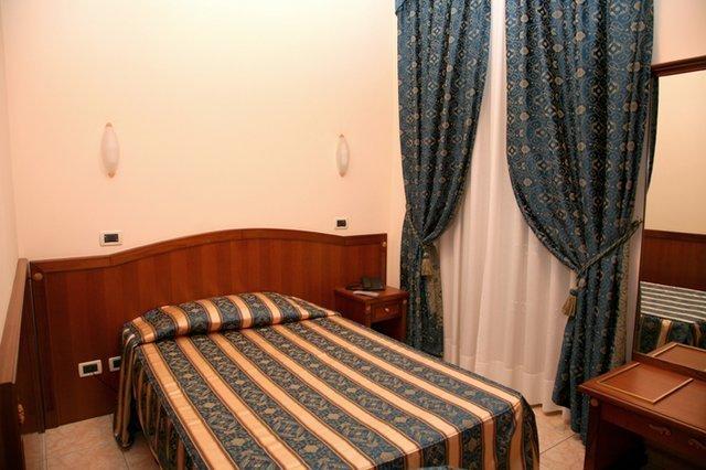 Imagen general del Hotel Nizza, Turín. Foto 8