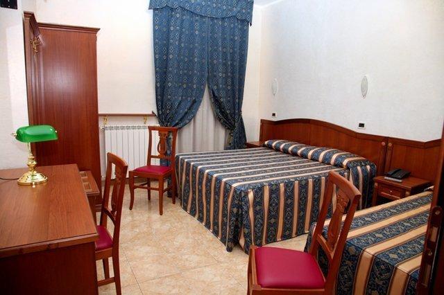 Imagen general del Hotel Nizza, Turín. Foto 12