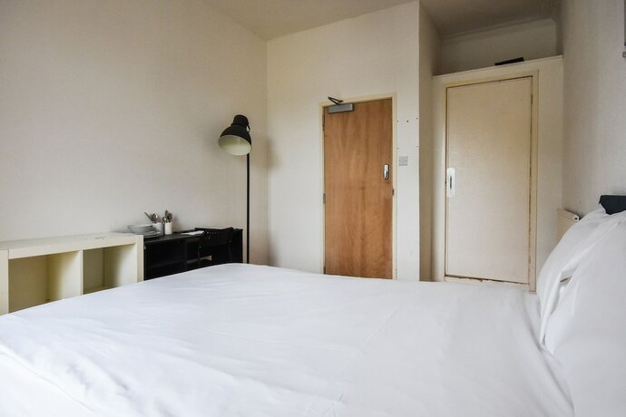 Imagen general del Hotel No 13 Georgian Shared House - By Clifton Short Lets. Foto 2