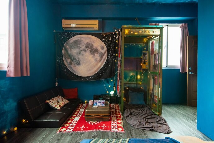 Imagen de la habitación del Hotel No Sun No Happy Inn. Foto 24