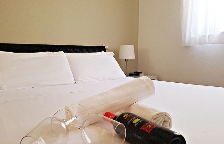 Imagen de la habitación del Hotel No Tag. Foto 4
