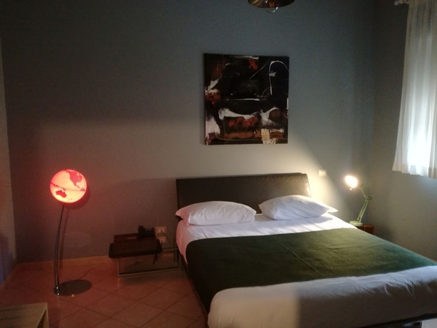 Imagen de la habitación del Hotel No Tag. Foto 10