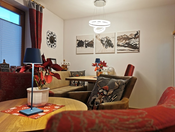 Imagen del bar/restaurante del Hotel No1 - Flo\'s modern Rooms and Breakfast. Foto 2