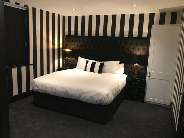 Imagen de la habitación del Hotel No.10 Preston. Foto 16