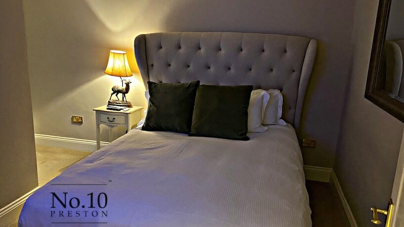 Imagen de la habitación del Hotel No.10 Preston. Foto 19