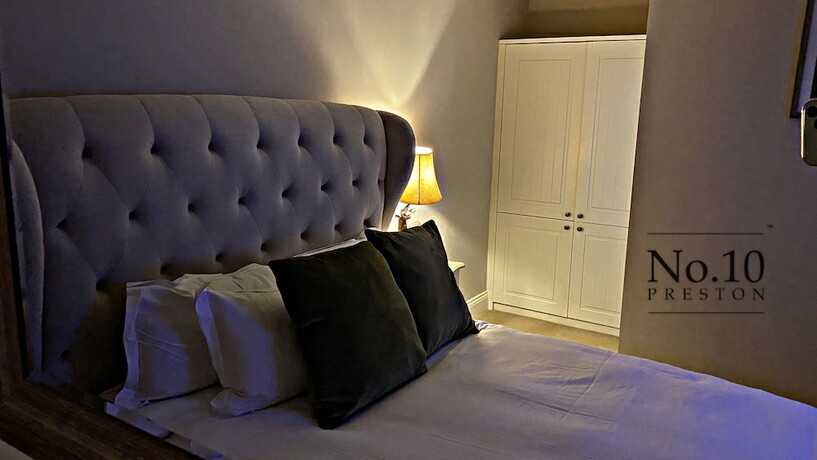 Imagen de la habitación del Hotel No.10 Preston. Foto 20