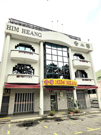 Imagen general del Hotel No33 Mandalay House near Gleneagles Island Northern Heart Loh Guan Lye Hospital. Foto 2