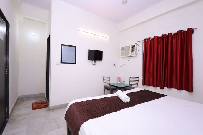 Imagen de la habitación del Hotel NoVo Agra. Foto 6