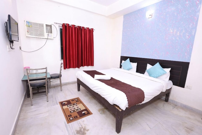 Imagen de la habitación del Hotel NoVo Agra. Foto 7