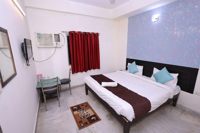 Imagen de la habitación del Hotel NoVo Agra. Foto 8