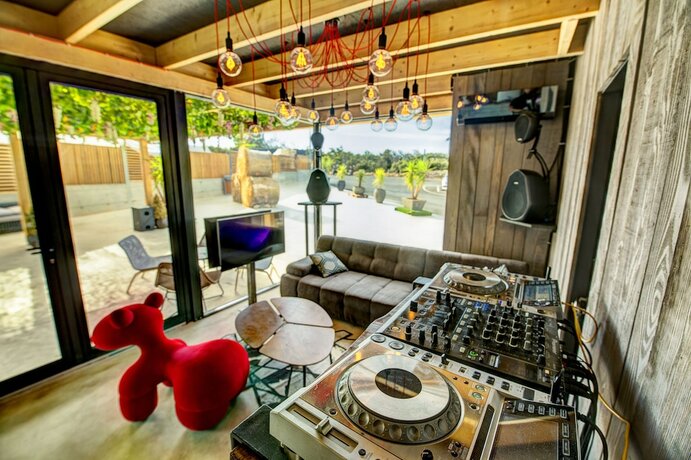 Imagen general del Hotel Noa Glamping Resort. Foto 4