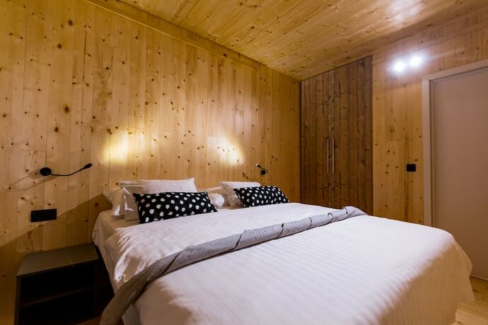 Imagen de la habitación del Hotel Noa Glamping Resort. Foto 16
