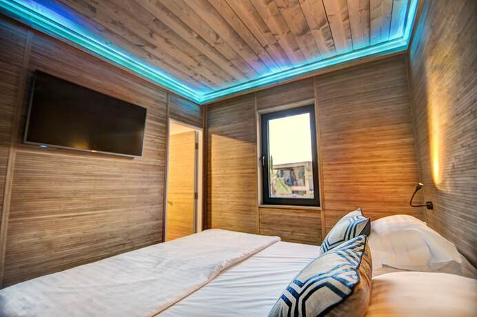 Imagen de la habitación del Hotel Noa Glamping Resort. Foto 20