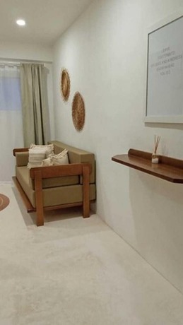 Imagen de la habitación del Hotel Noah Beach and Suites. Foto 14