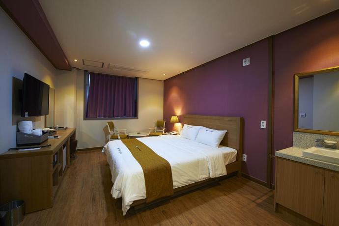 Imagen general del Hotel Noah. Foto 11
