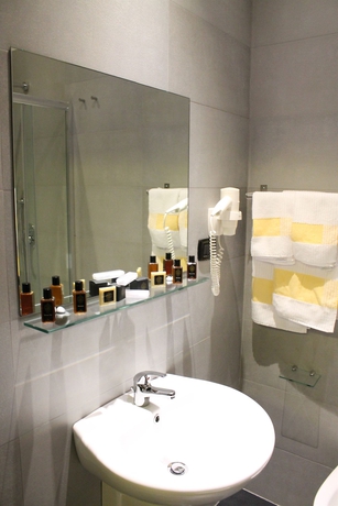 Imagen de la habitación del Hotel Noah Gate and Suites. Foto 13