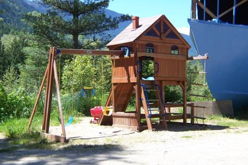 Imagen general del Hotel Noah's Ark Resort, Canadian Rockies. Foto 1