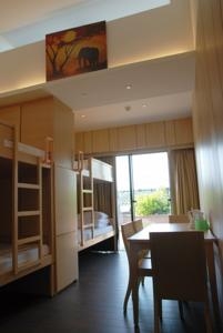 Imagen de la habitación del Hotel Noah's Ark Resort. Foto 1