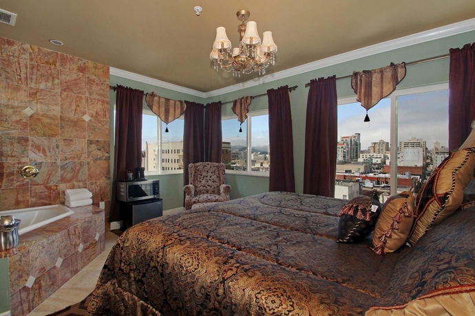 Imagen de la habitación del Hotel Nob Hill. Foto 7