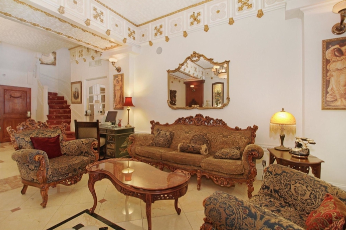 Imagen de los interiores del Hotel Nob Hill. Foto 12