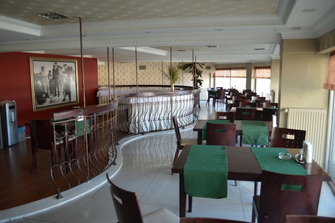 Imagen del bar/restaurante del Hotel Nobel Ankara. Foto 7