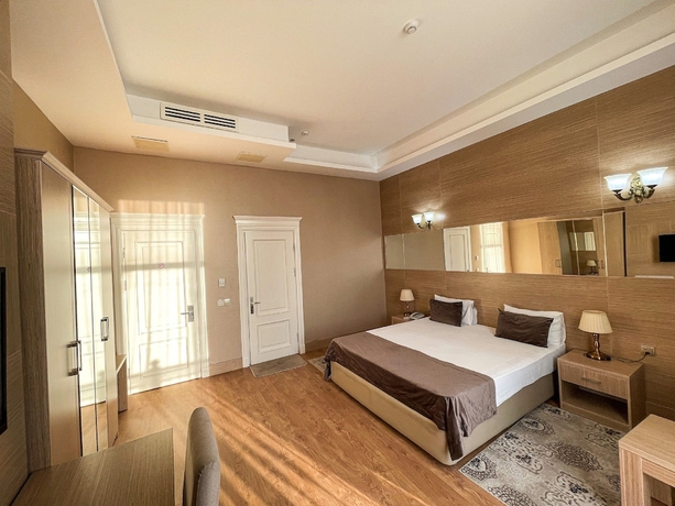 Imagen de la habitación del Hotel Nobel, Baku. Foto 9