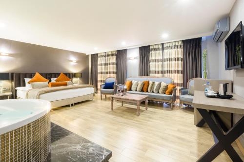 Imagen general del Hotel Nobel, Mersin. Foto 1