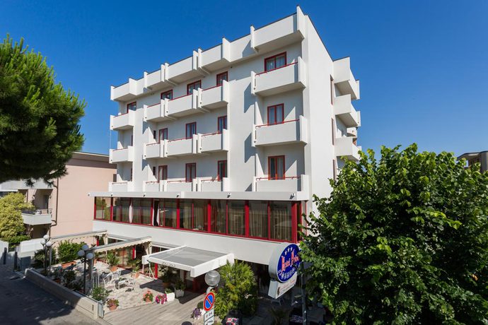 Imagen general del Hotel Nobel, Rimini. Foto 1