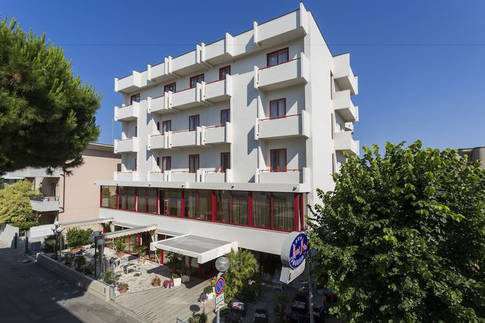 Imagen general del Hotel Nobel, Rimini. Foto 1