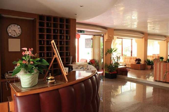Imagen de los interiores del Hotel Nobel, Rimini. Foto 12