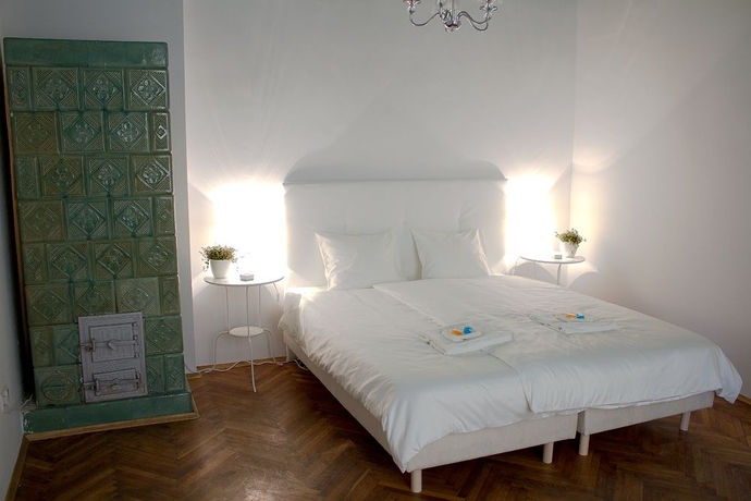 Imagen de la habitación del Hotel Nobel Suites. Foto 4