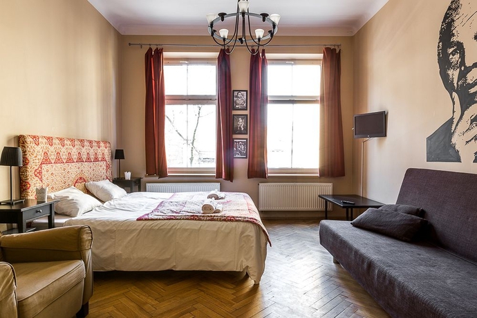 Imagen de la habitación del Hotel Nobel Suites. Foto 9