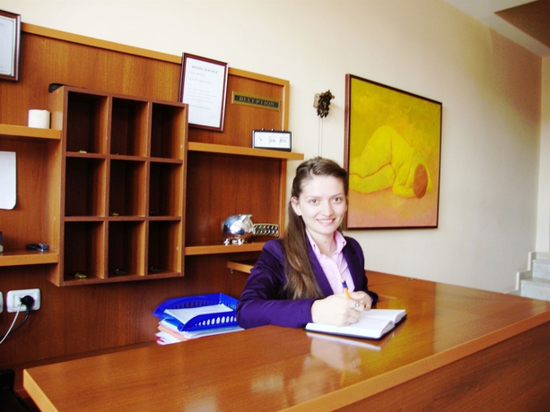 Imagen de los interiores del Hotel Nobel, Tirana. Foto 8