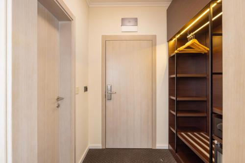 Imagen general del Hotel Nobel West. Foto 10