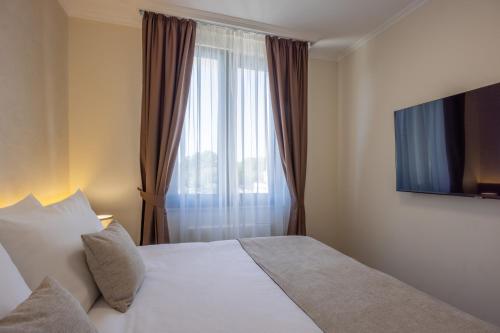 Imagen de la habitación del Hotel Nobel West. Foto 17