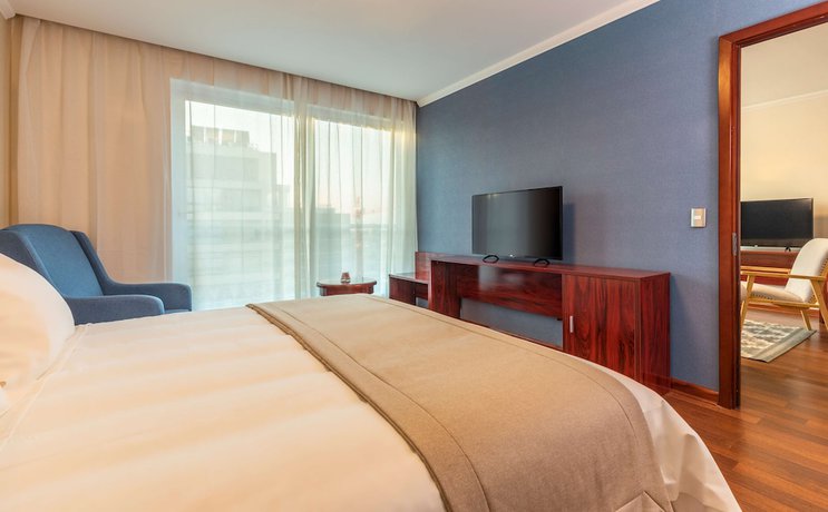 Imagen de la habitación del Hotel Nobile Estación Central. Foto 13