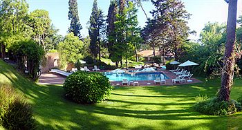 Imagen de los exteriores del Hotel Nobile Inn Punta Del Este. Foto 6