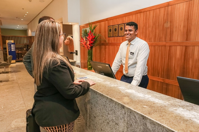 Imagen de los interiores del Hotel Nobile Su&iacute;tes Executive. Foto 15