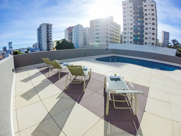 Imagen de la piscina del Hotel Nobile Suites Uberl&acirc;ndia. Foto 16