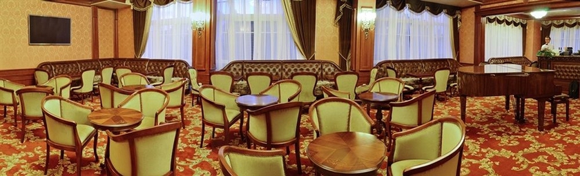 Imagen de los interiores del Hotel Nobilis. Foto 15