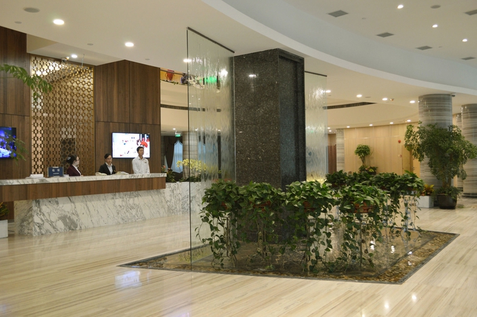 Imagen de los interiores del Hotel Noble Center. Foto 11