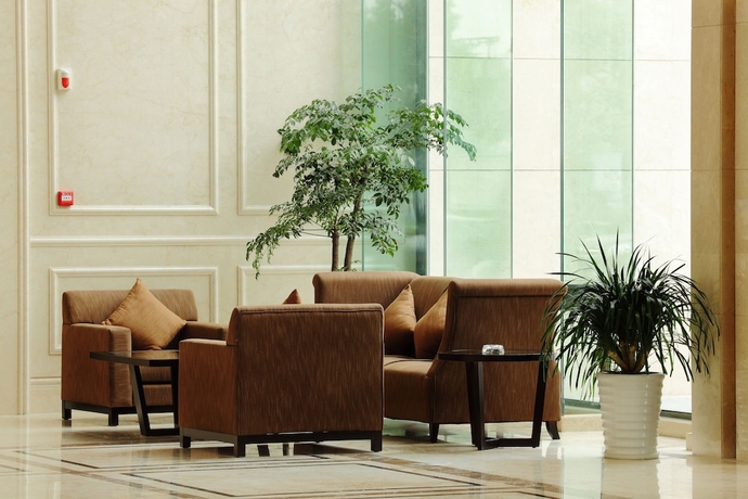 Imagen de los interiores del Hotel Noble Crown Hotel. Foto 16