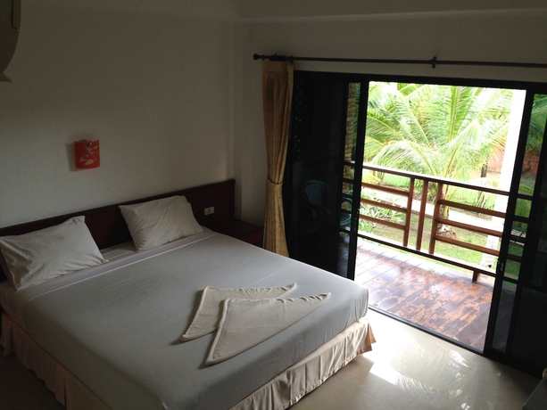 Imagen de la habitación del Hotel Noble House Beach Resort. Foto 7