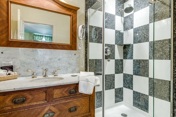 Imagen de la habitación del Hotel Noble Inns. Foto 18